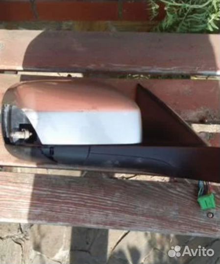 Зеркало Volvo XC 70