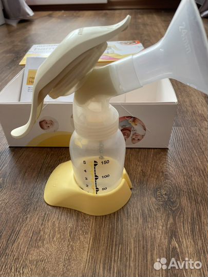 Молокоотсос medela ручной