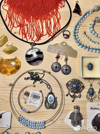 Украшения разные