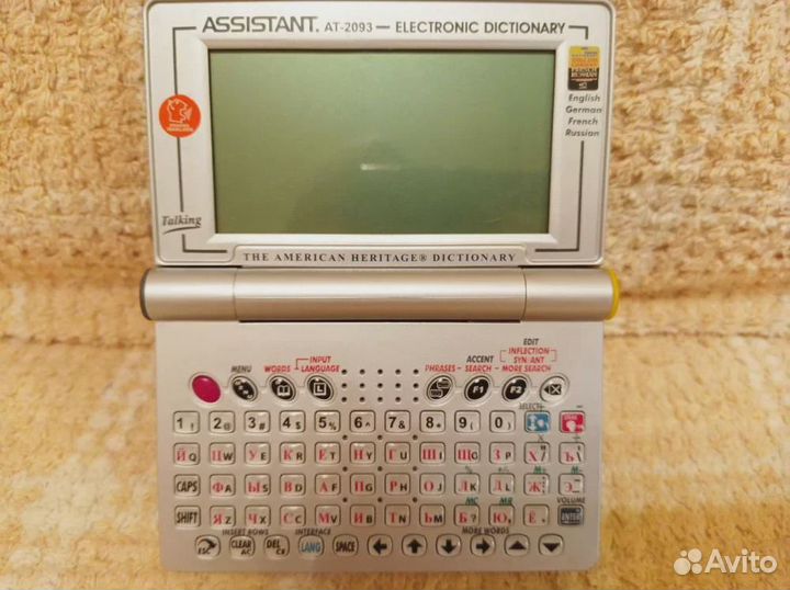 Электронный переводчик-словарь с голосом