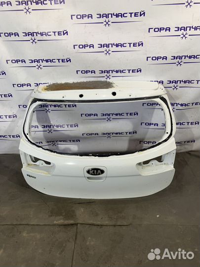 Крышка багажника Kia Rio 3 11-17 737004Y500 Hatc