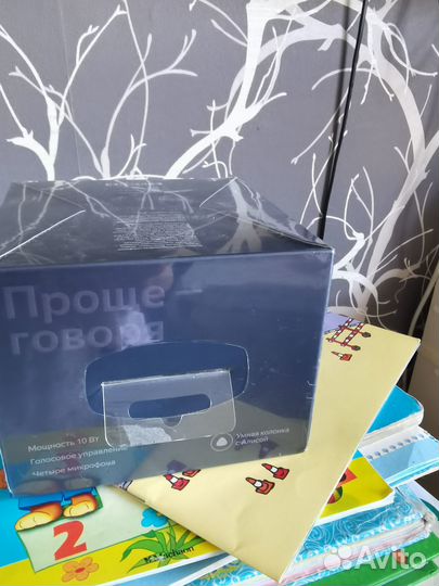 Яндекс Станция Мини с Алисой,с часами,yndx-00020B