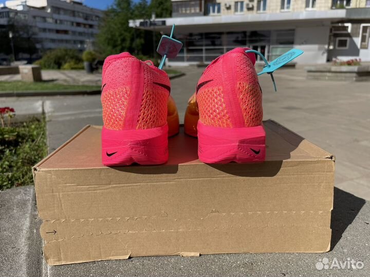 Nike zoomx vaporfly next 3