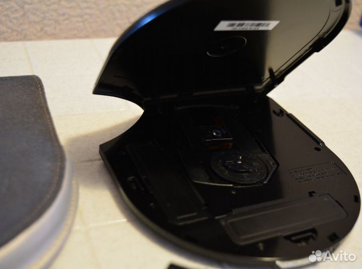 CD/MP3 плеер iRiver IMP-900 с оригинальным чехлом