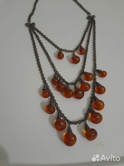 Янтарные украшения