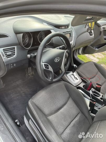 Hyundai Elantra 1.6 AT, 2011, 143 000 км