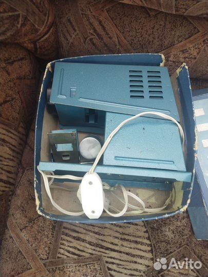 Проектор для фильмов советский