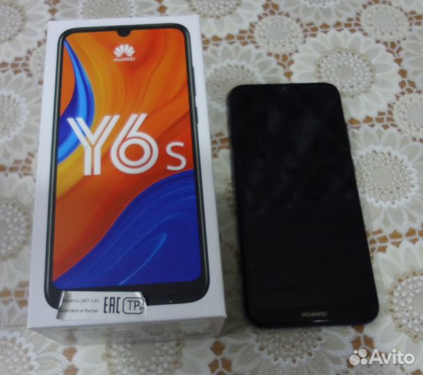 HUAWEI Y6s, 3/64 ГБ