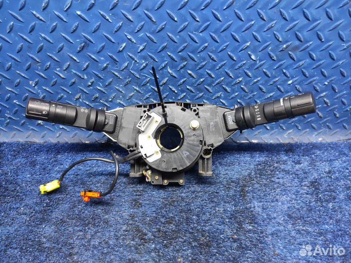 Подрулевые переключатели Infiniti Fx35