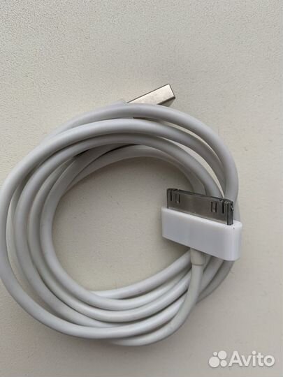 Кабель для зарядки iPhone 4 / iPad2