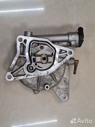 Вакуумный насос Hyundai Grand Santa Fe DM D4HB