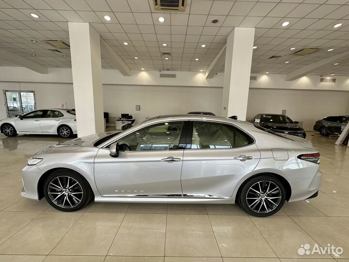 Toyota Camry 3.5 AT, 2022, 14 км