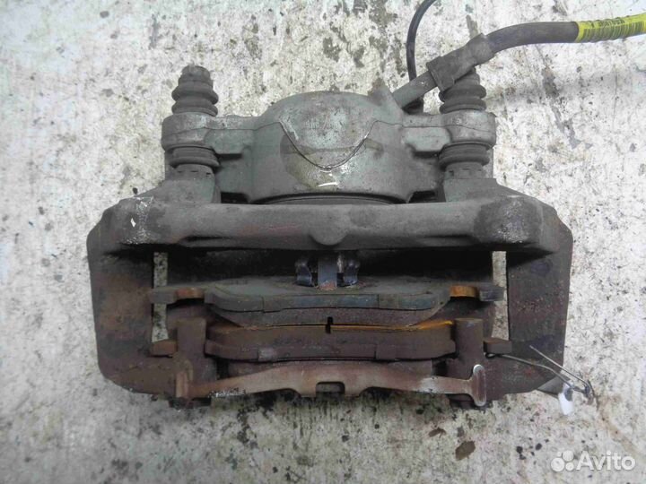 Суппорт передний левый Audi Q5 8R