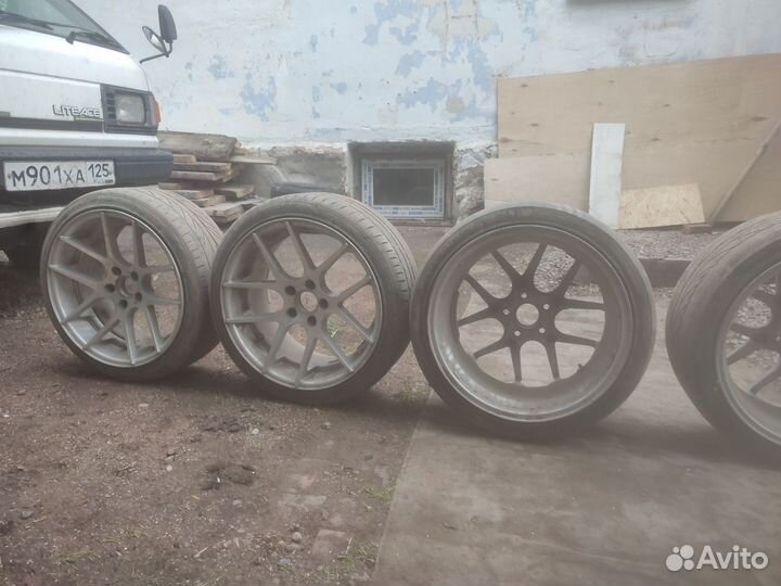 Литые диски r18 5x114 3 бу