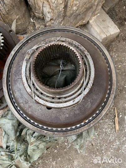 Бортовой редуктор