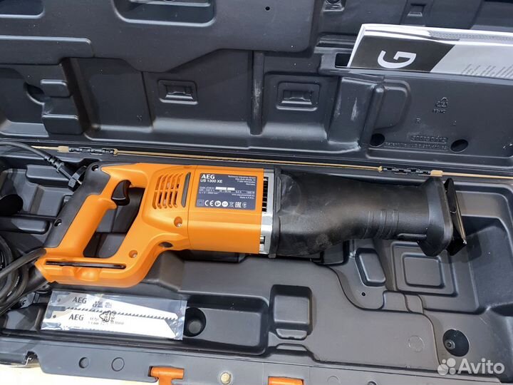 Сабельная пила AEG US1300