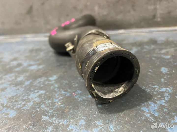 Патрубок охлаждения верхний Peugeot 3008 EP6 1.6T