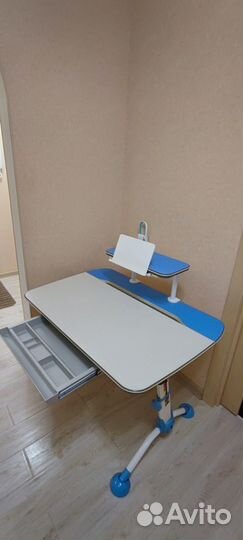 Письменный стол -парта