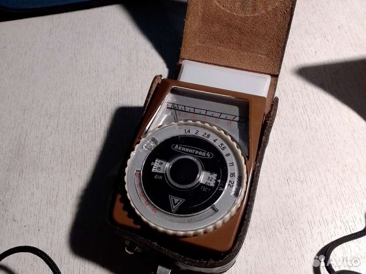 Фотоэкспонометр «Ленинград-4»