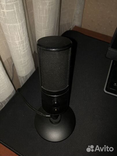 Микрофон razer siren x