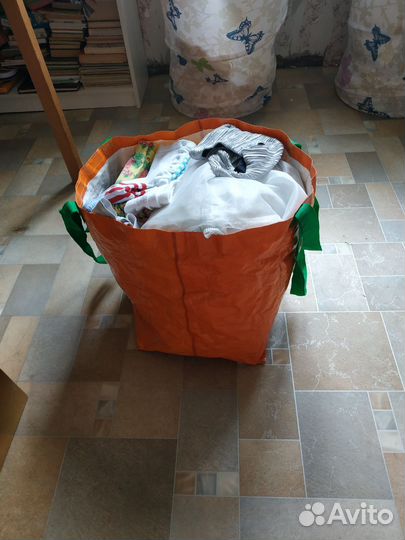 Большой пакет одежды