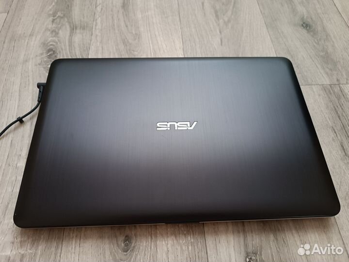 Ноутбук asus X540L i5/4gb/256gb/1gb