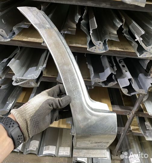 Арка правая Toyota Land Cruiser 100/105 (Polcar)