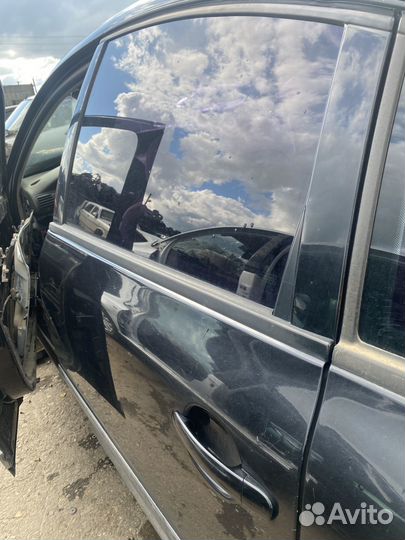 Дверь левая задняя Volkswagen Passat B5