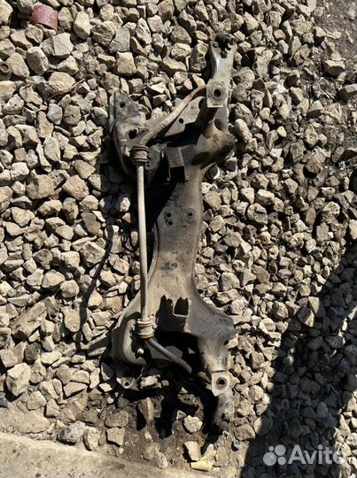 Lifan x60 подрамник