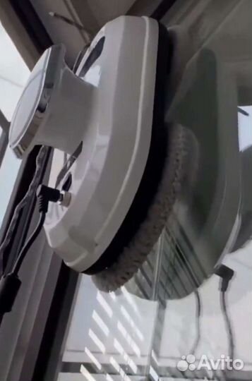 Робот мойщик окон