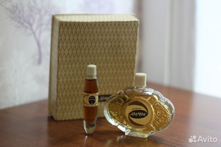 Алые Паруса Дымок духи и одеколон 1989 винтаж