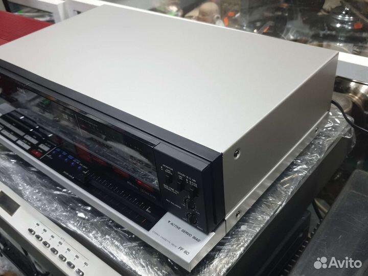 Кассетная дека aiwa FF 60