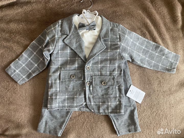 Костюм с бабочкой