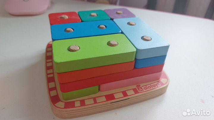 Игрушки из дерева