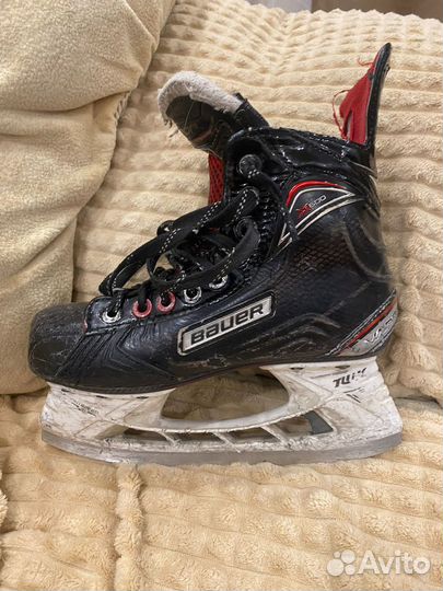 Хоккейные коньки bauer 3,5