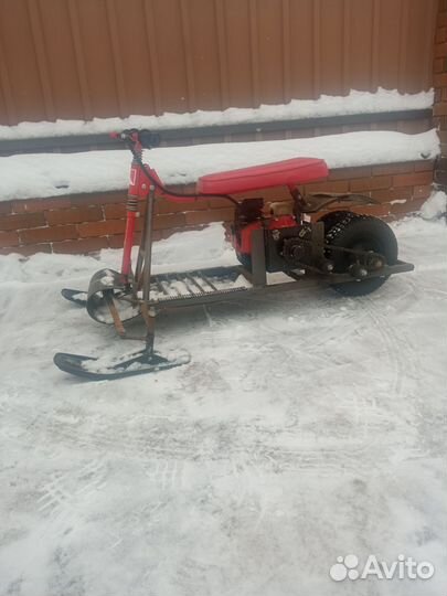 Снегокат с бензиновым мотором