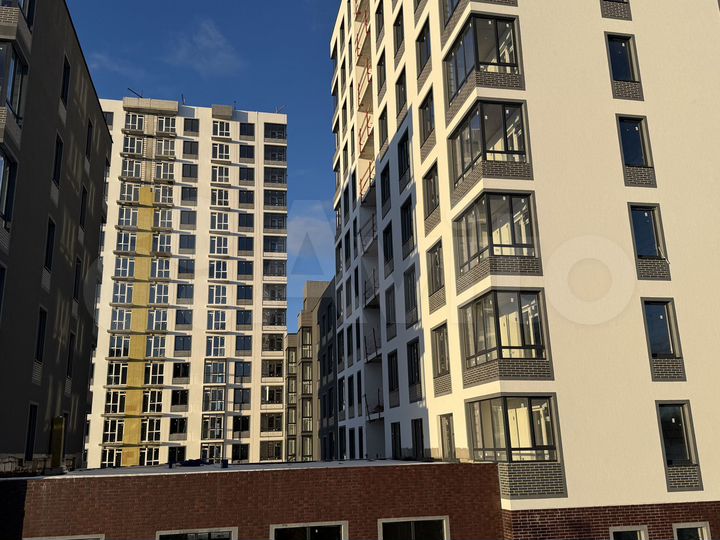 1-к. квартира, 38 м², 8/15 эт.