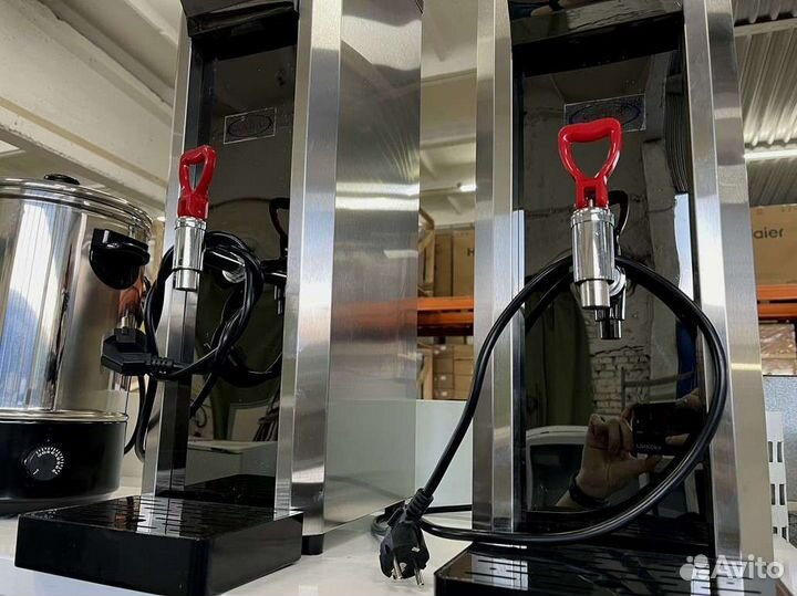 Кипятильник проточный 20л, 220в