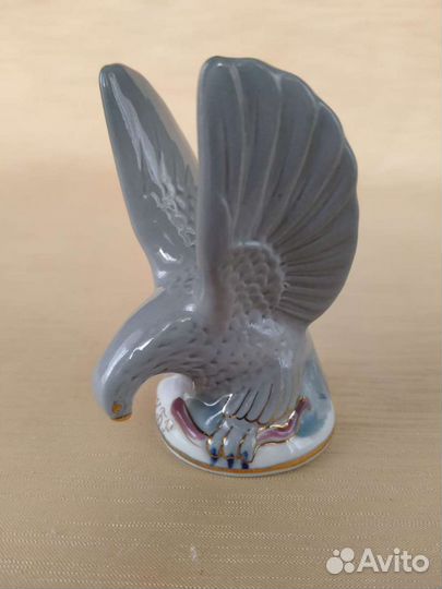 Статуэтка Орёл