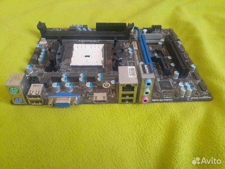 Материнская плата