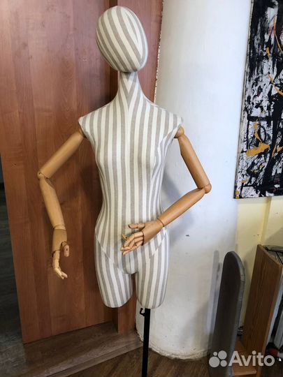 Манекен портновский 40-42, выставочный