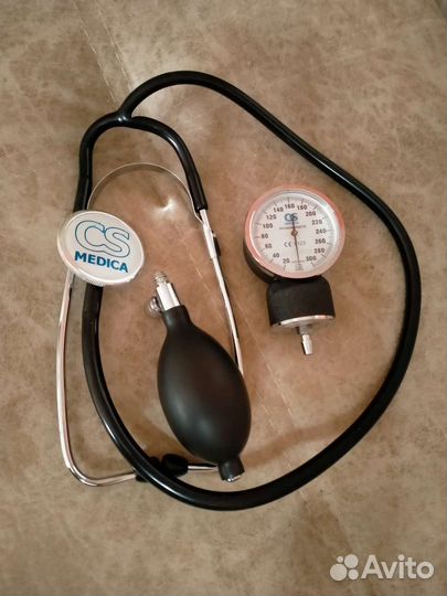Фонендоскоп,груша,манометр