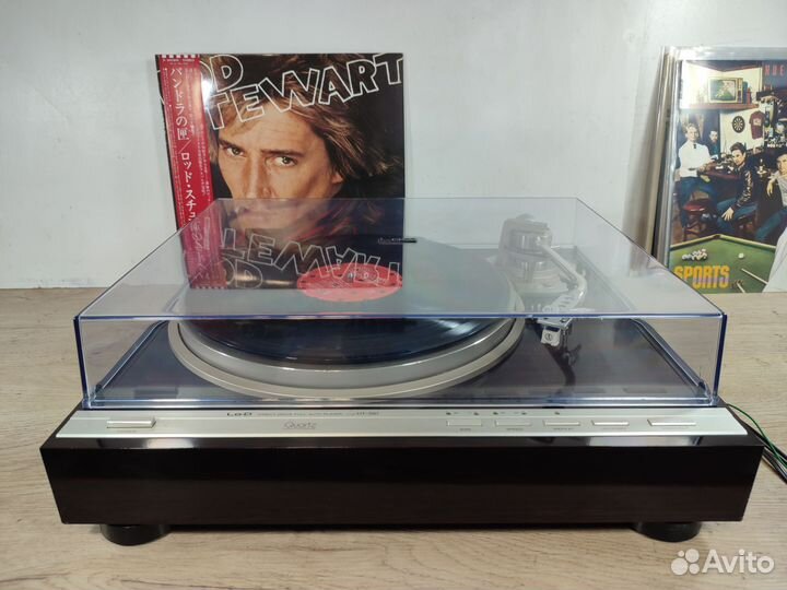 Проигрыватель винила Lo-D HT-561. Made in Japan