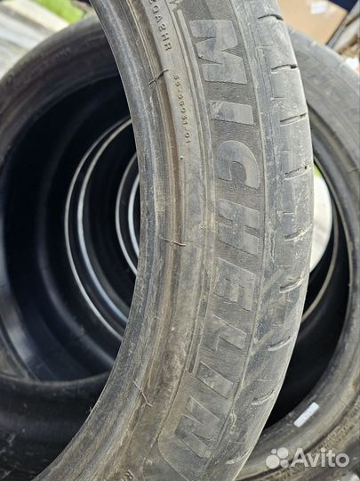 Michelin Pilot Sport 4 S 255/40 R20 и 285/35 R20 104Y