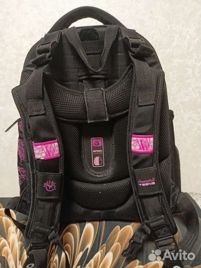 Школьный рюкзак