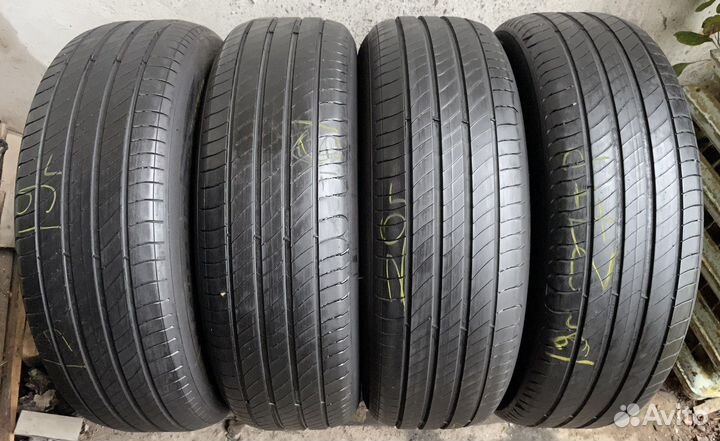 Michelin Primacy 4 215/65 R17