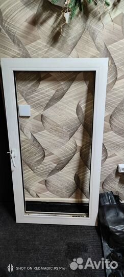 Рамка окна без стекла