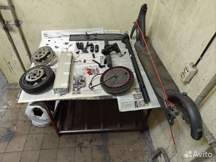 Электро самокат xiaomi m365 pro на запчасти