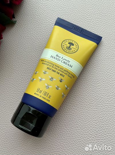 Крем для рук Neals yard Bee lovely