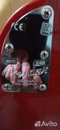 5 струнная бас гитара